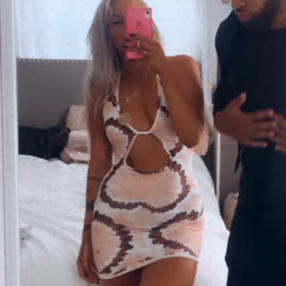 Stylish Pink and Brown Cut-Out Dress